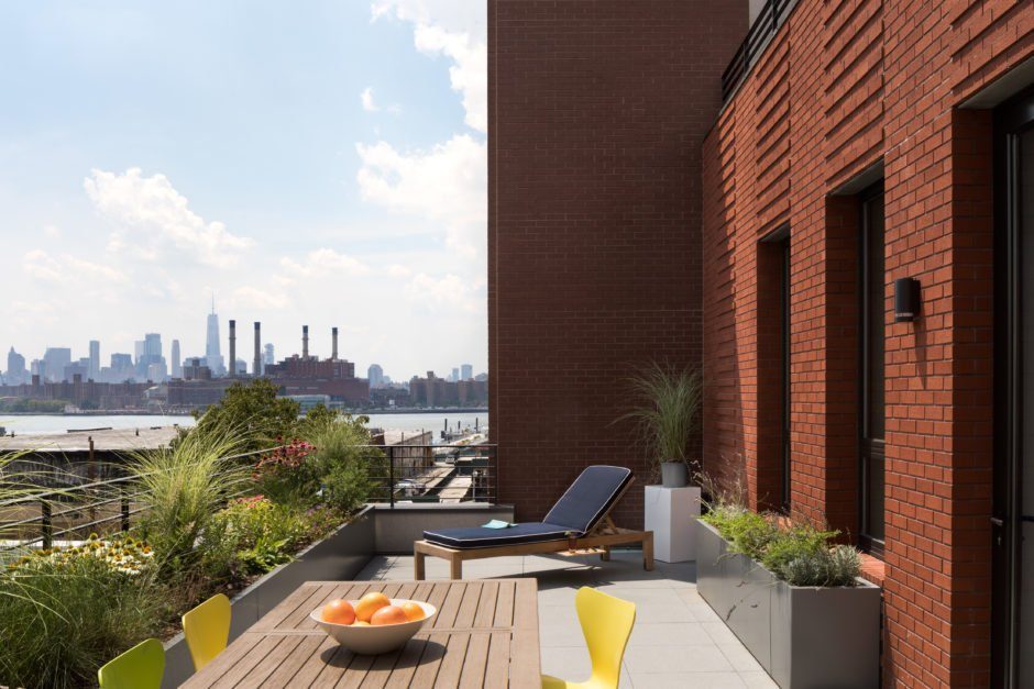 Greenpoint Apartment Complex, photo 3